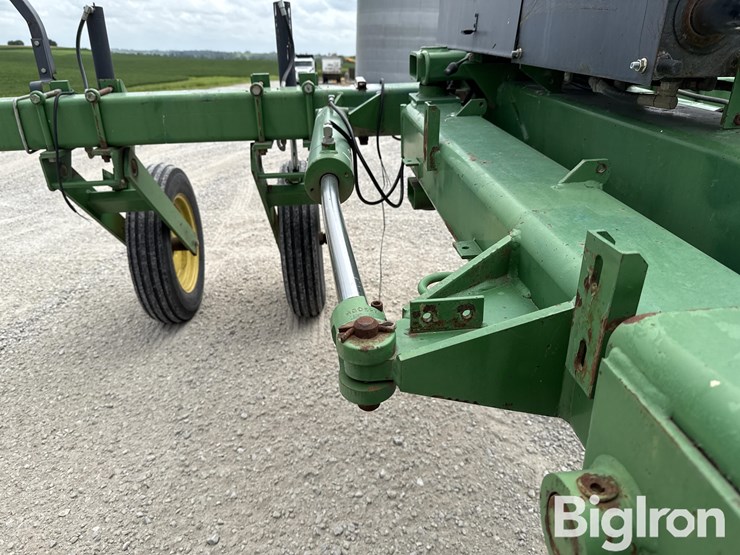 john-deere-7200-image-20