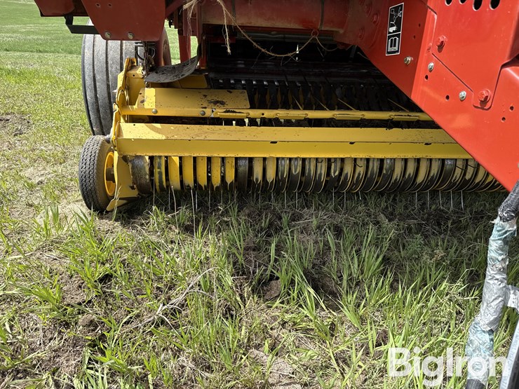 2012-new-holland-br7090-image-16