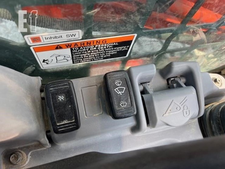 kubota-svl97-2-image-33