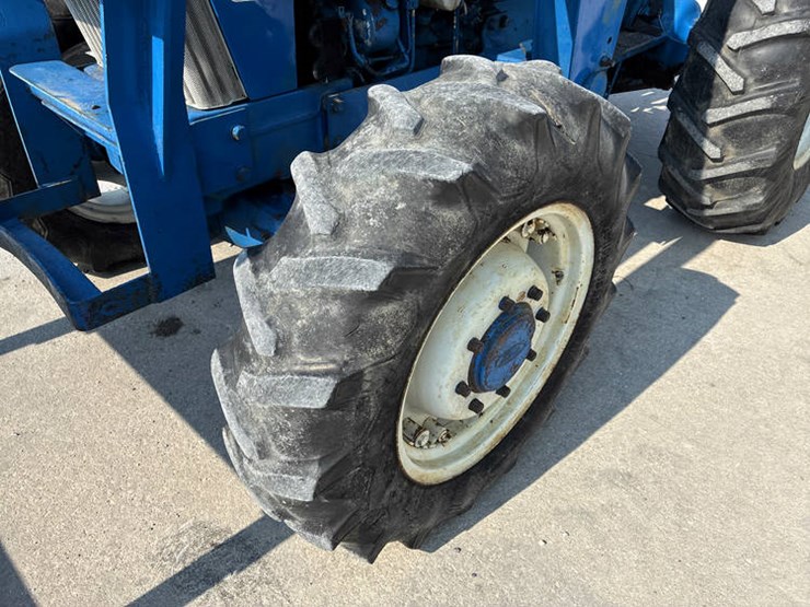 ford-5610-ii-image-42
