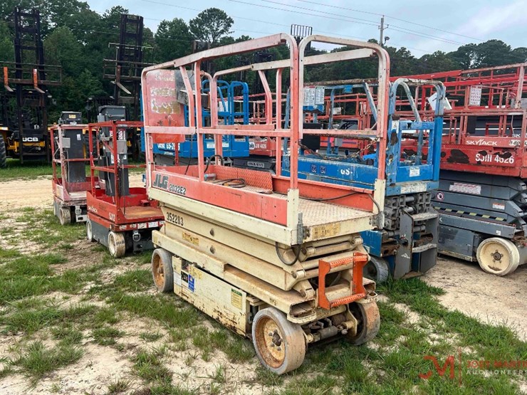 jlg-2032e2-image-3