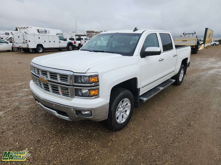 2015-chevrolet-silverado-1500-image-1