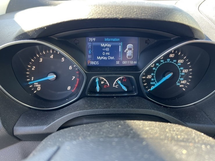 2014-ford-escape-image-25