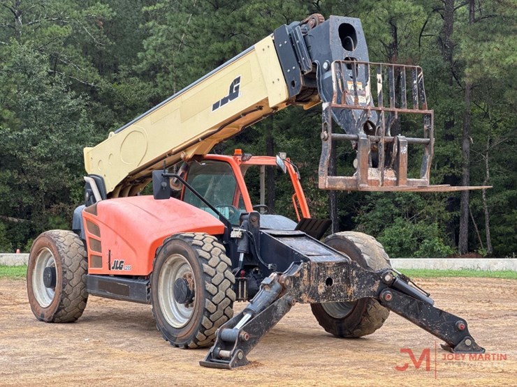 2018-jlg-1255-image-1