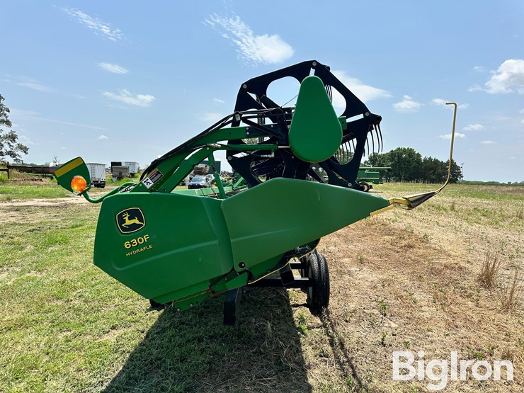 2005-john-deere-630f-image-4