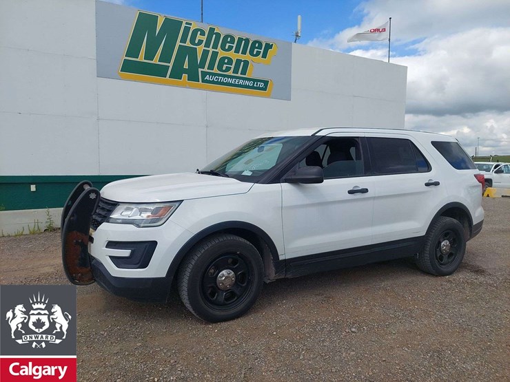 2018-ford-explorer-image-1