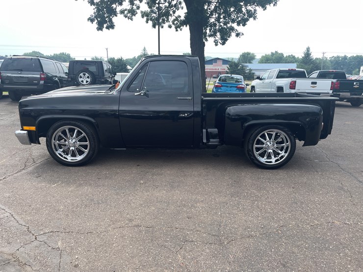1982-chevrolet-c10-image-5