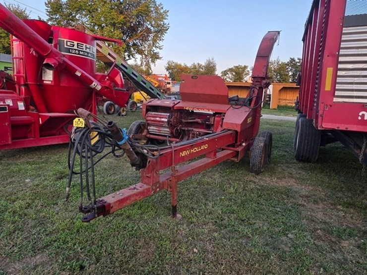 new-holland-900-image-2