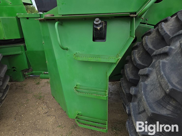 1990-john-deere-8560-image-14