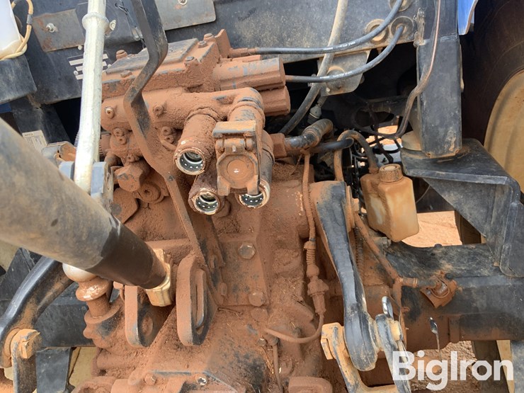 2014-new-holland-t5.115-image-11