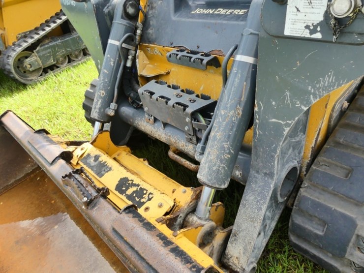 deere-333g-image-11