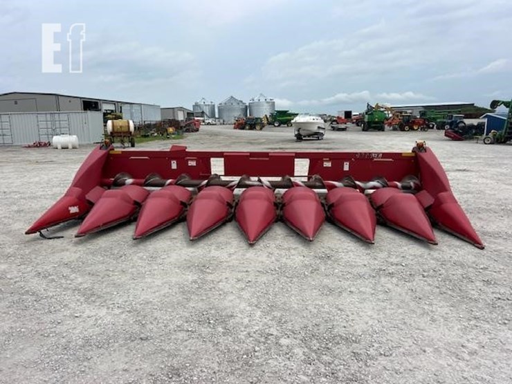 2011-case-ih-3408-image-2