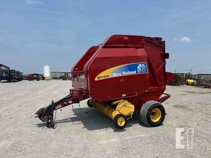 2009-new-holland-br7090-image-1