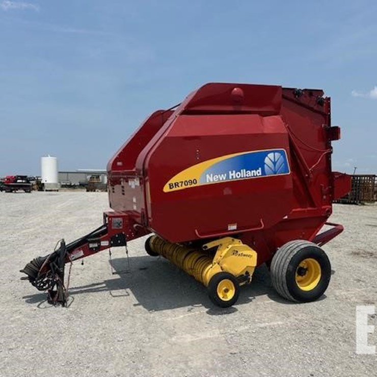 2009 NEW HOLLAND BR7090