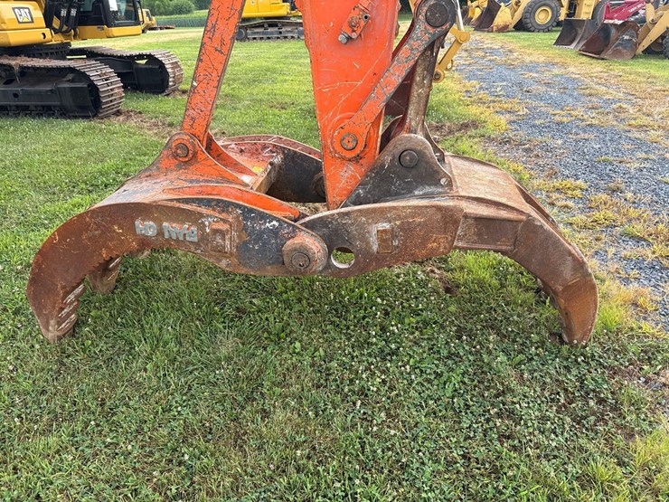 2017-hitachi-zx245us-lc-6-image-7
