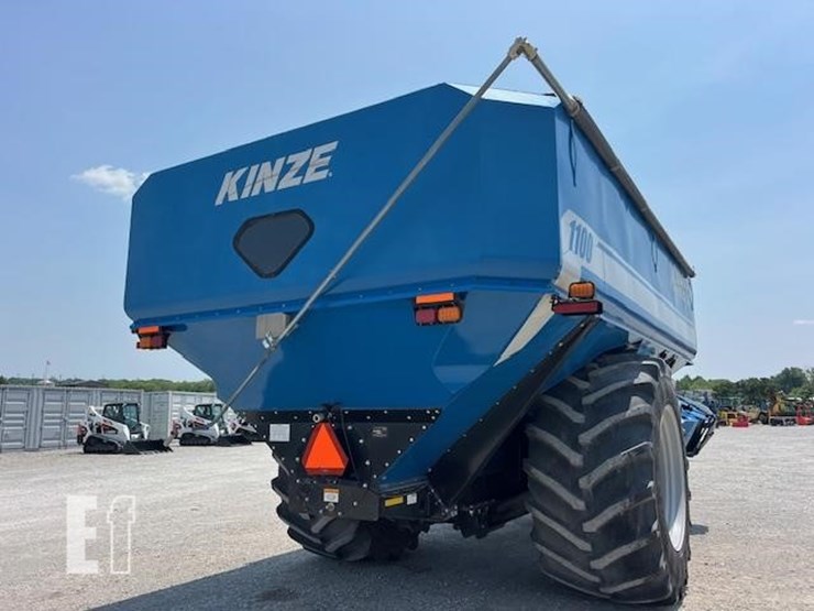 2014-kinze-1100-image-29