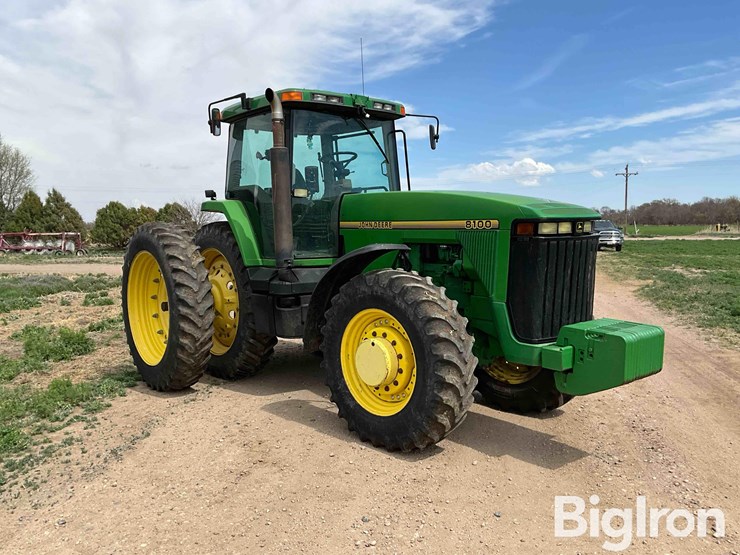 1996-john-deere-8100-image-3