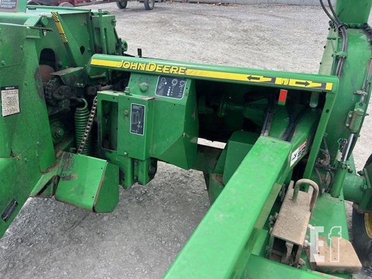 2010-john-deere-3975-image-21