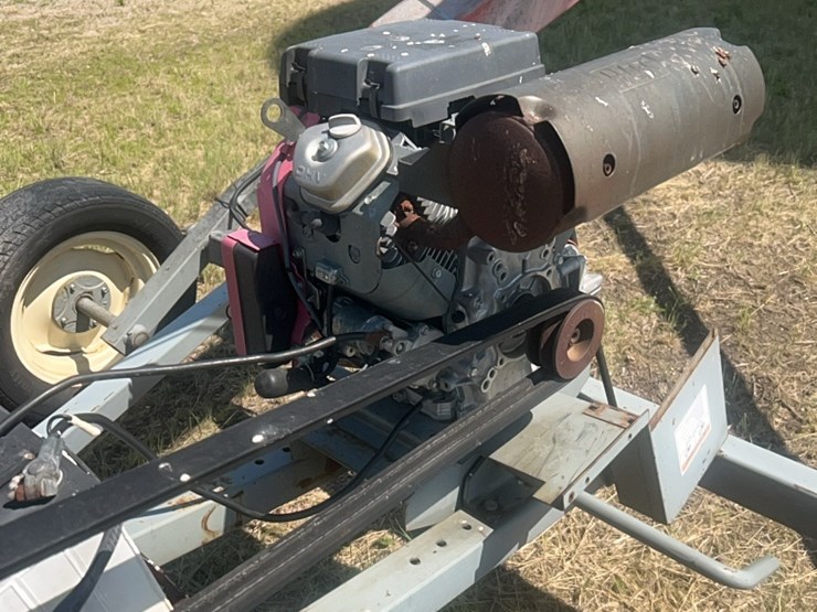 sakundiak-model-hd-7–1200-grain-auger-with-gx-620-v-twin-honda-with-the-electric-start-image-19