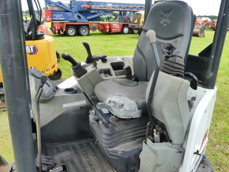 2019-bobcat-e26-image-11