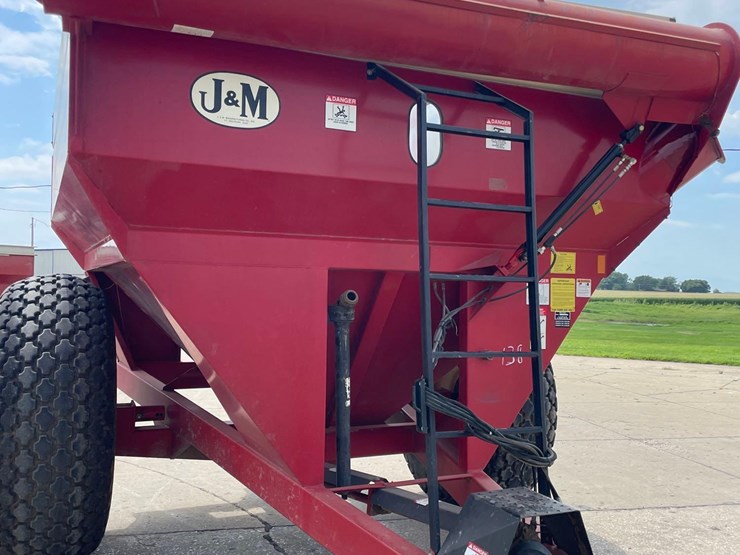 j&m-525-image-18