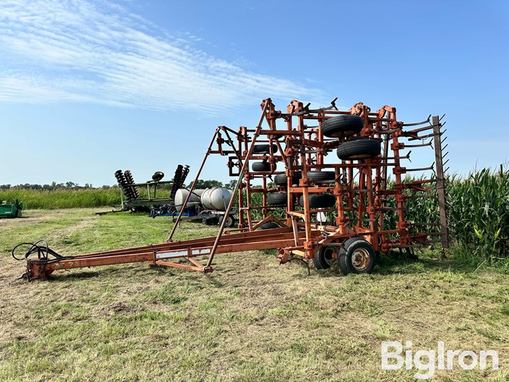 allis-chalmers-1400-image-8