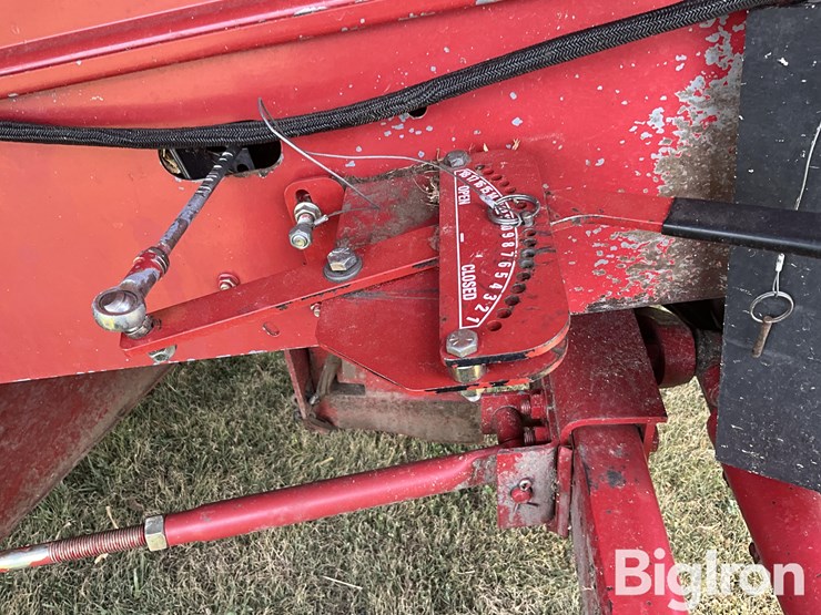 2004-case-ih-2388-image-19