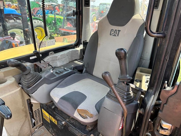 2010-caterpillar-305c-cr-image-20