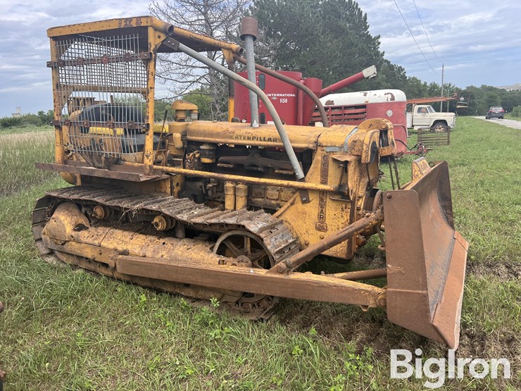 caterpillar-d6-image-4
