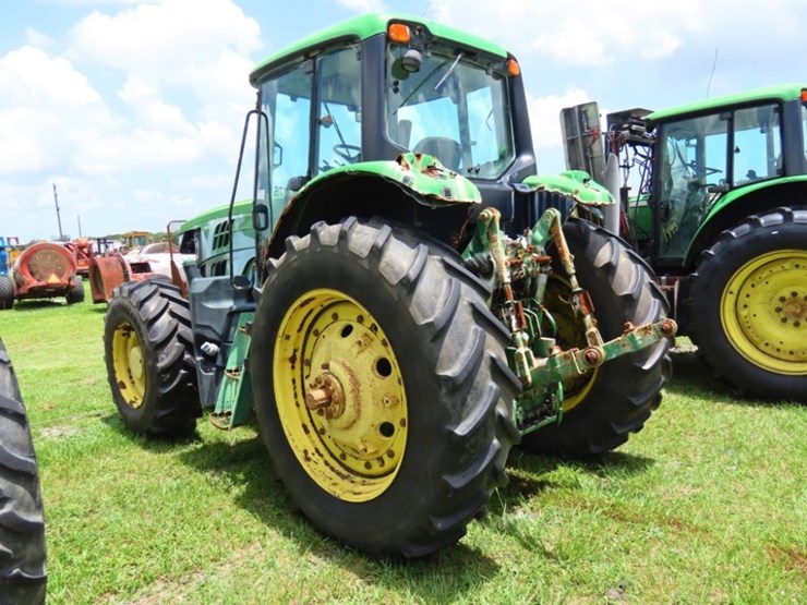 2016-john-deere-6155m-image-8