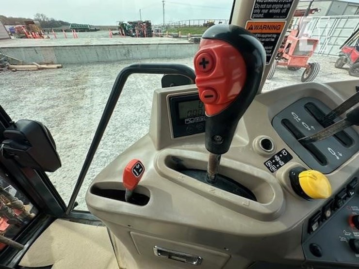 kubota-m135x-image-25
