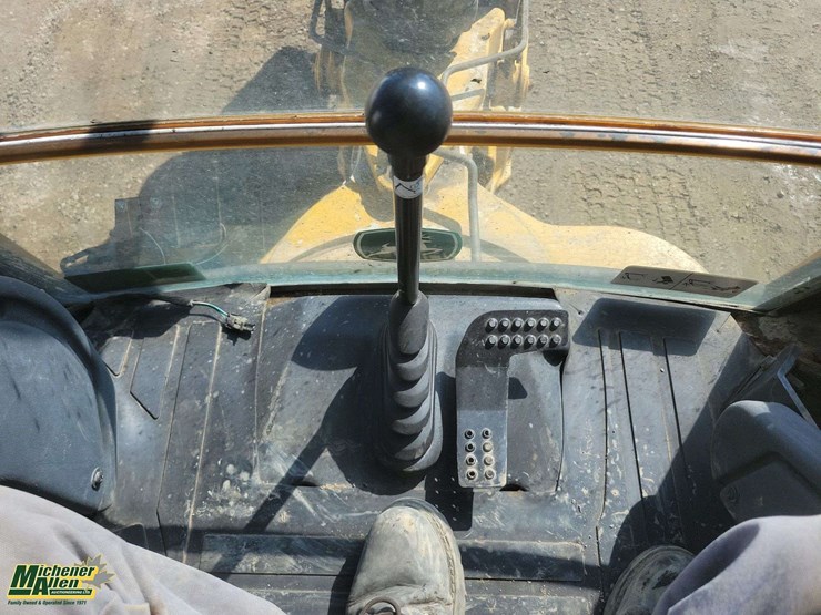 2011-deere-710j-image-22