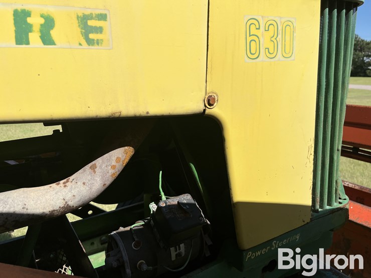 1959-john-deere-630-image-13