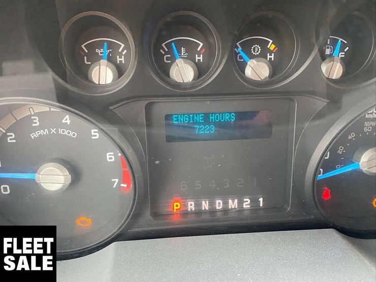2015-ford-f350-image-28