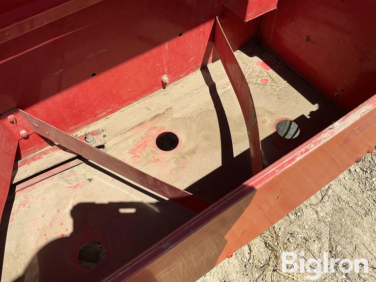 massey-ferguson-128-image-16