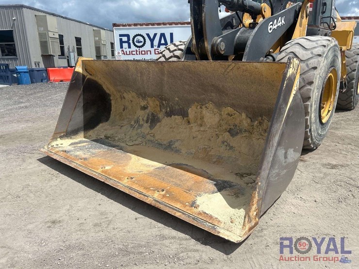 2005-johndeere-644k-image-8