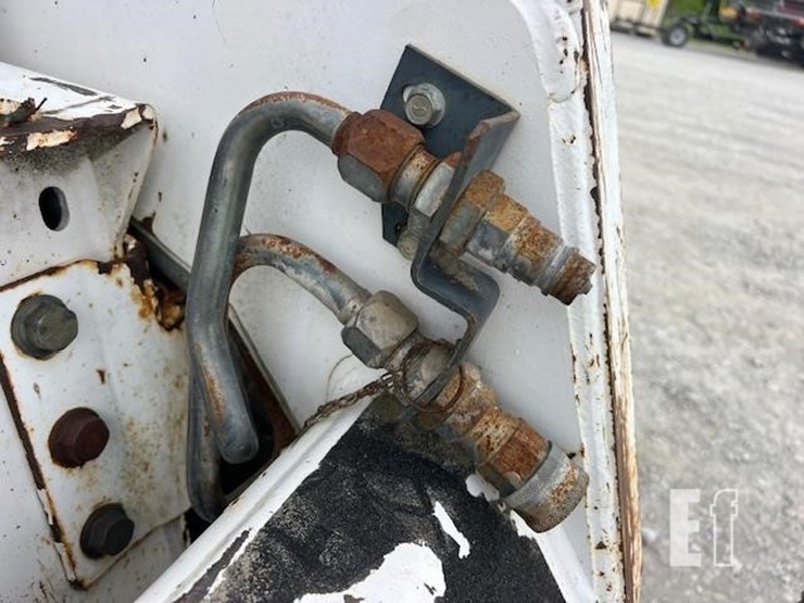 bobcat-853-image-11