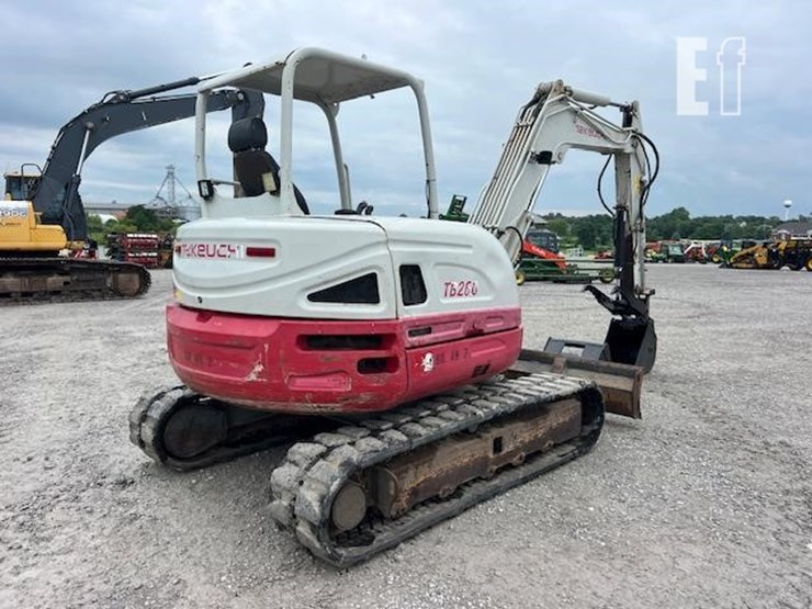 takeuchi-tb260-image-7