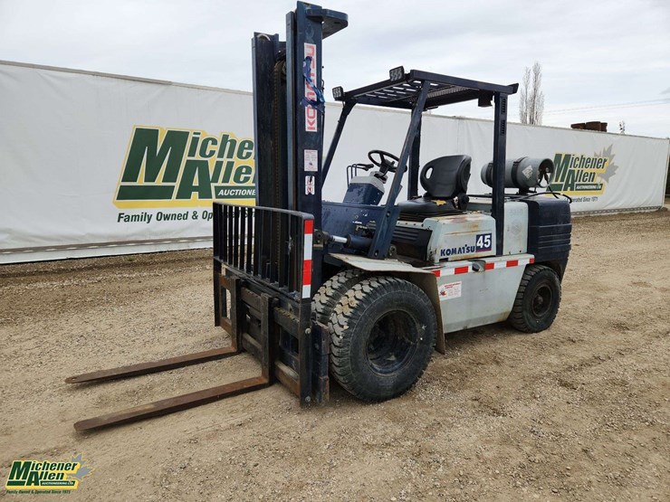 komatsu-fg45t-6-image-1