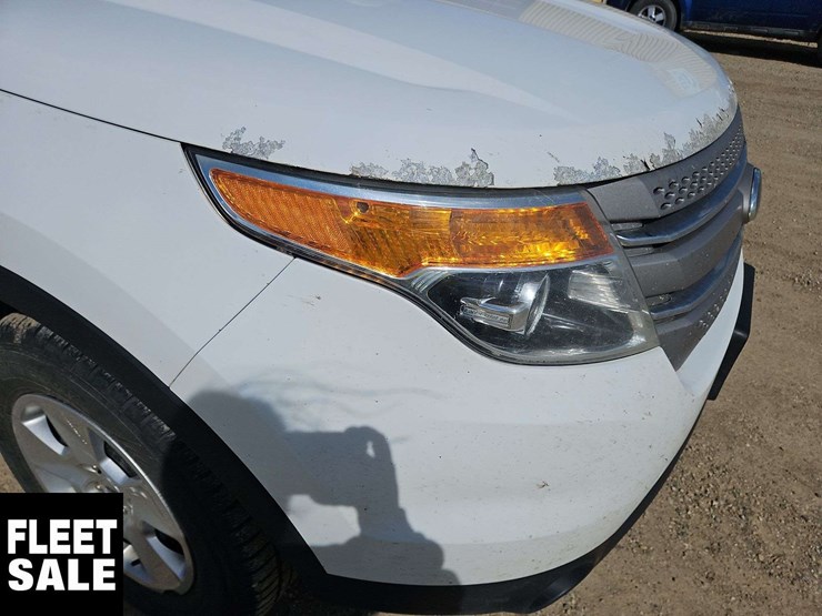 2013-ford-explorer-image-34