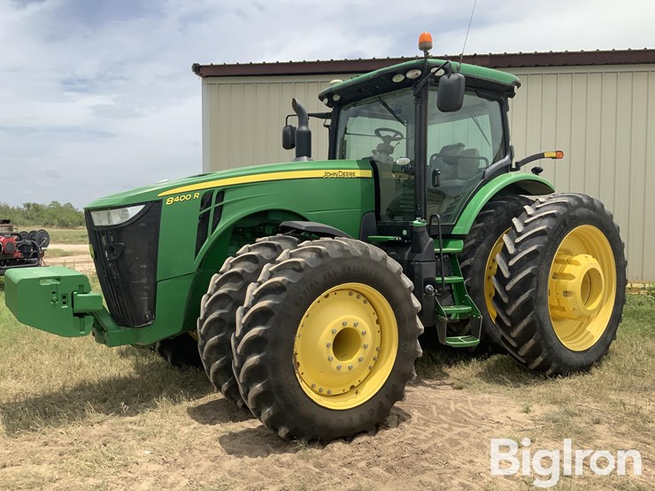 2018-john-deere-8400r-image-1