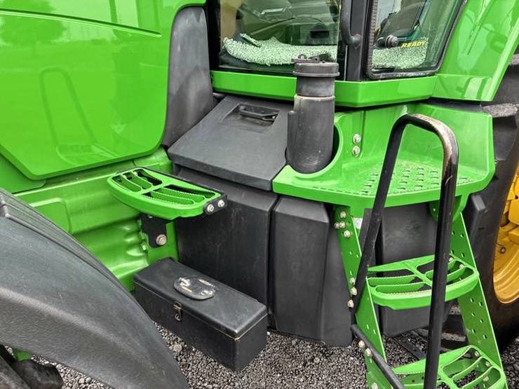 2009-john-deere-8430-image-29
