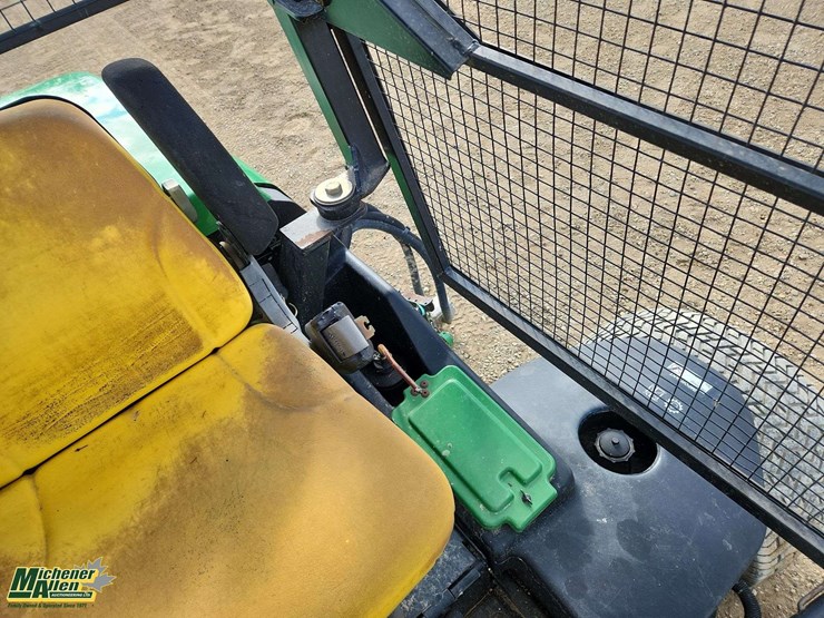john-deere-3225c-image-23