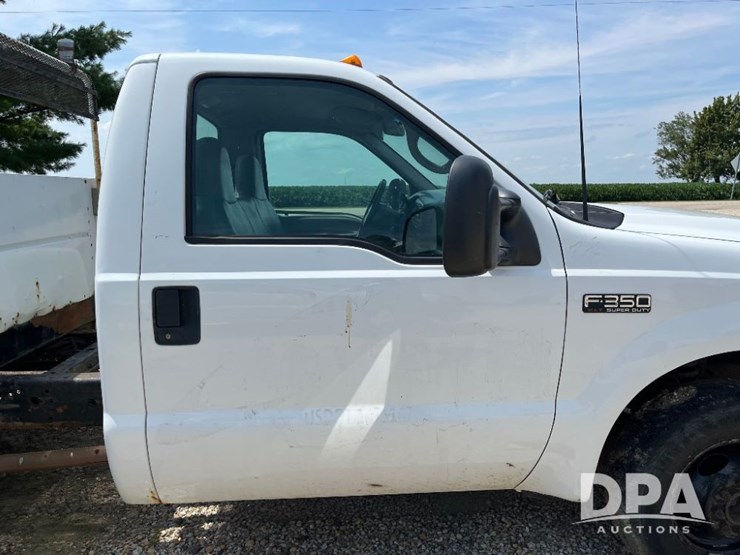 2000-ford-f350-image-30