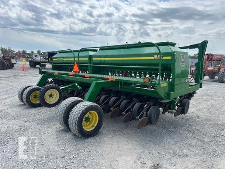 john-deere-1560-image-5