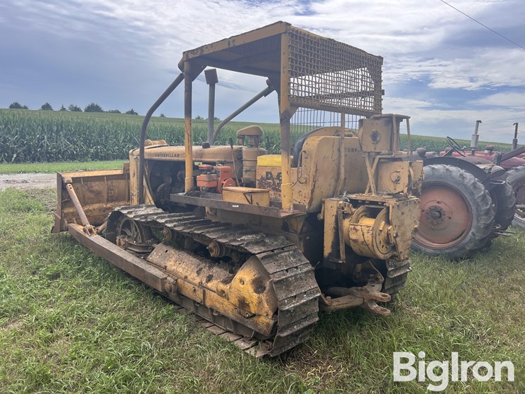 caterpillar-d6-image-7