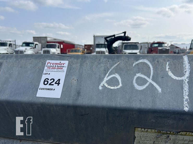 h-&-s-235-image-11