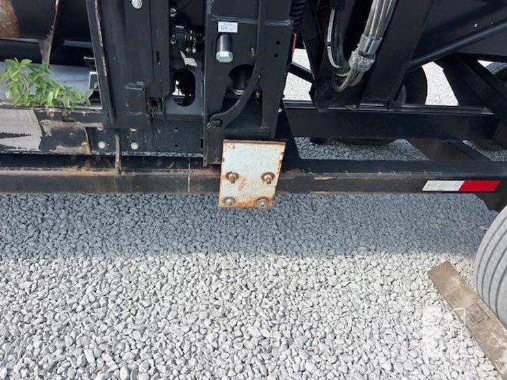 2019-mac-don-fd135-image-35