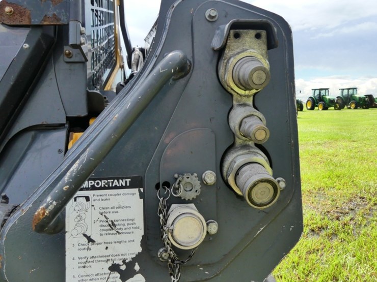 deere-333g-image-12
