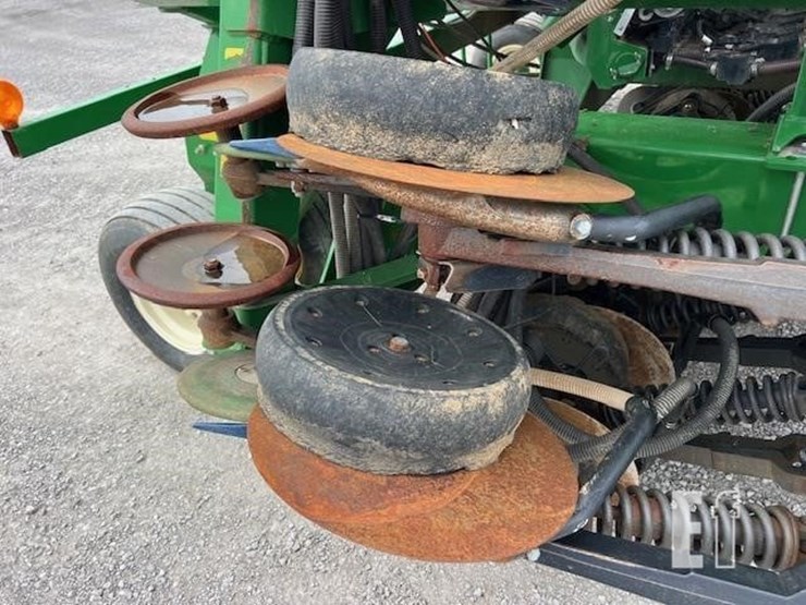 2018-john-deere-1990ccs-image-45
